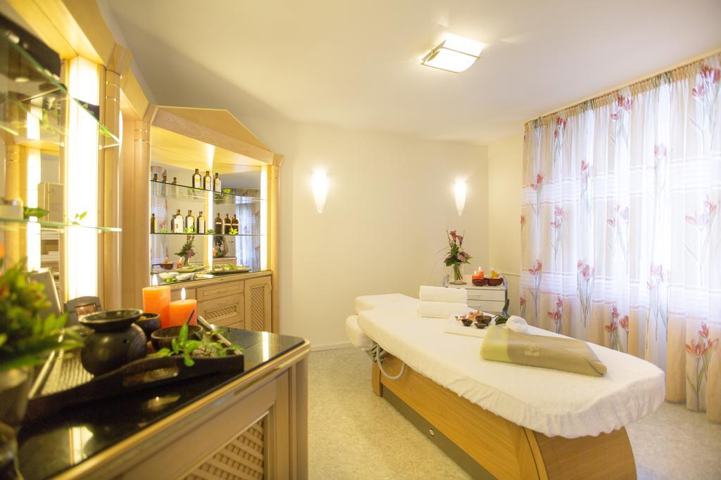 Flair Hotel Adlerbad Bad Peterstal-Griesbach Exterior photo
